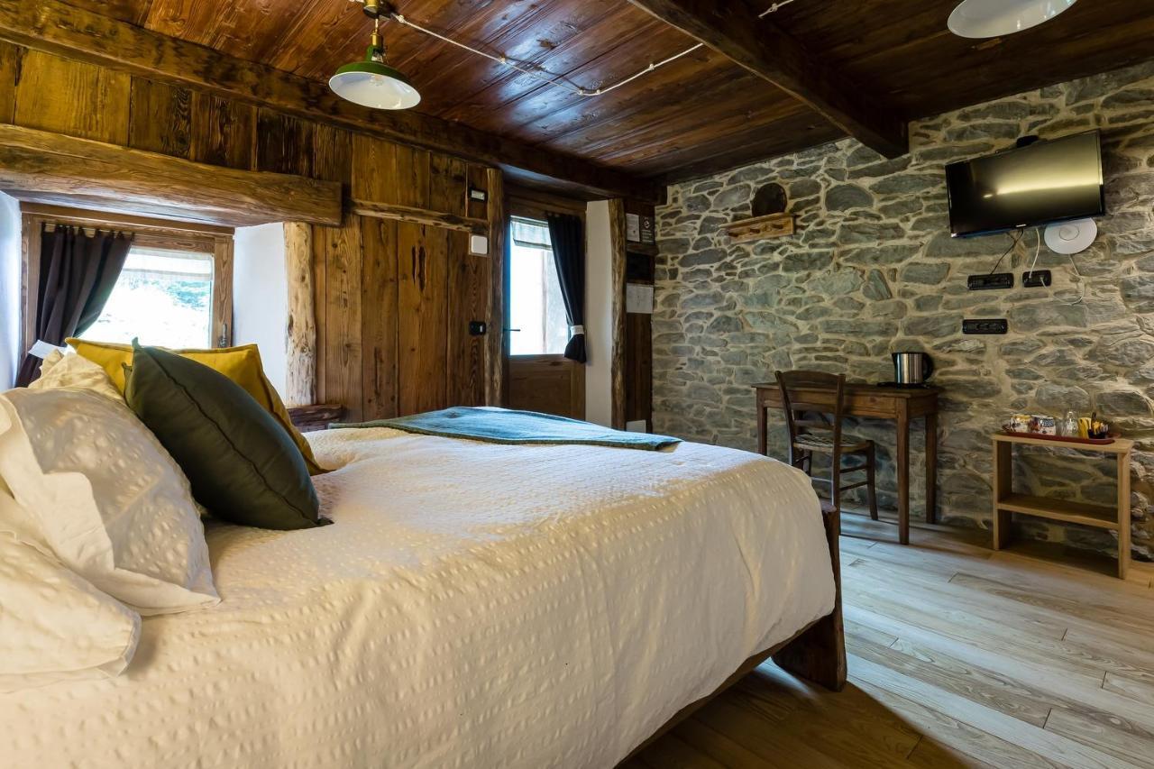 Chambres D'Hotes - Li Tzatagni Pontboset Esterno foto