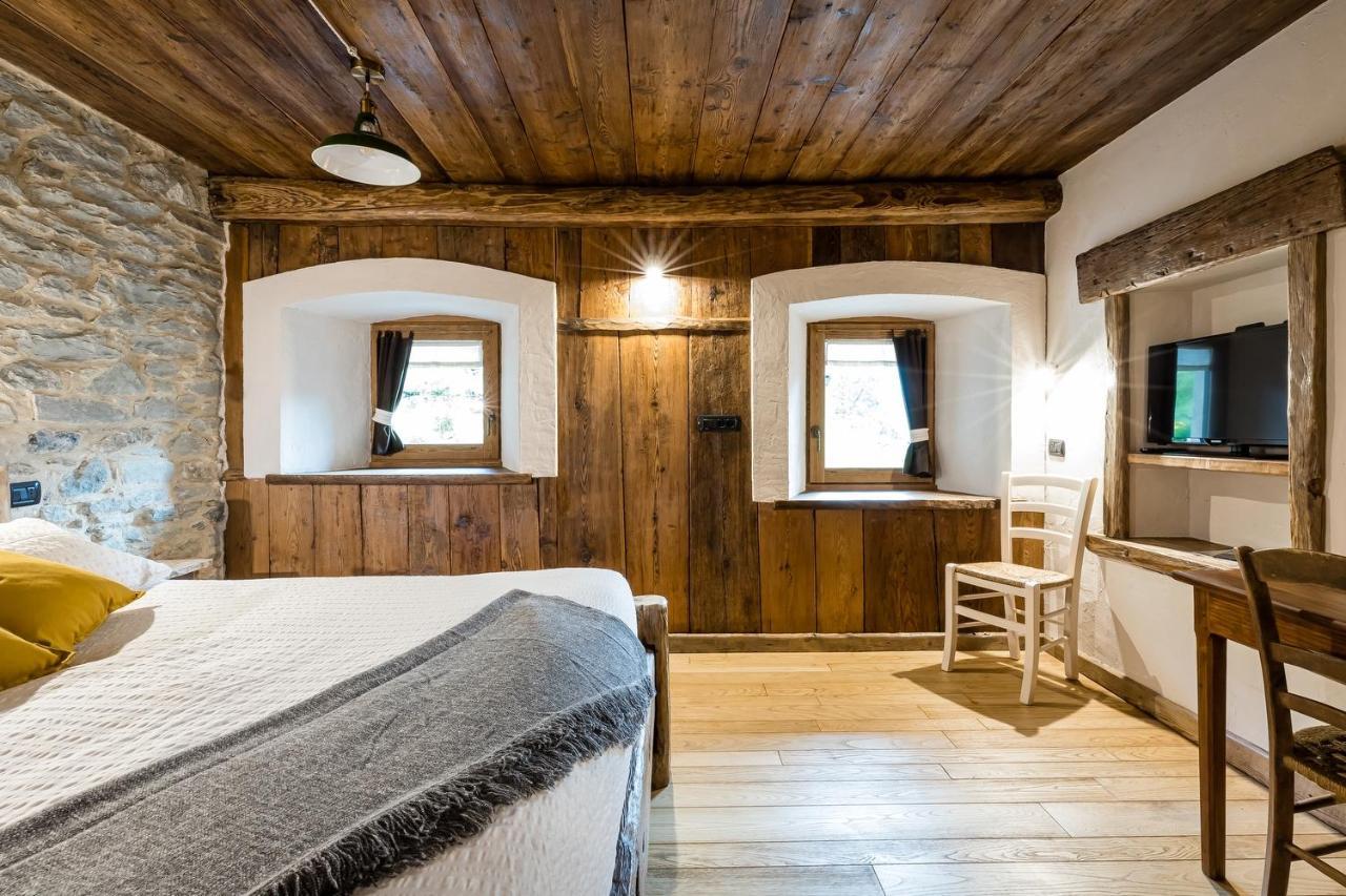 Chambres D'Hotes - Li Tzatagni Pontboset Esterno foto