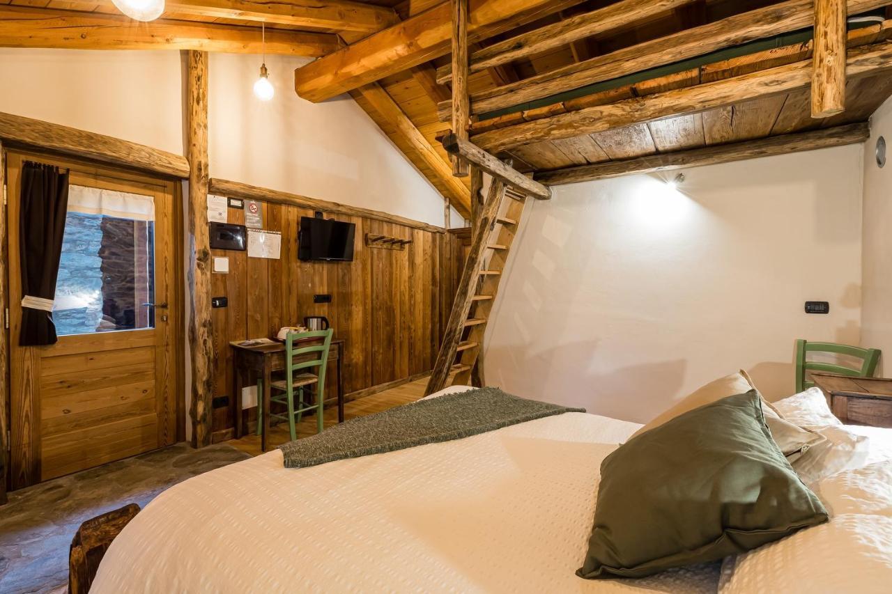 Chambres D'Hotes - Li Tzatagni Pontboset Esterno foto