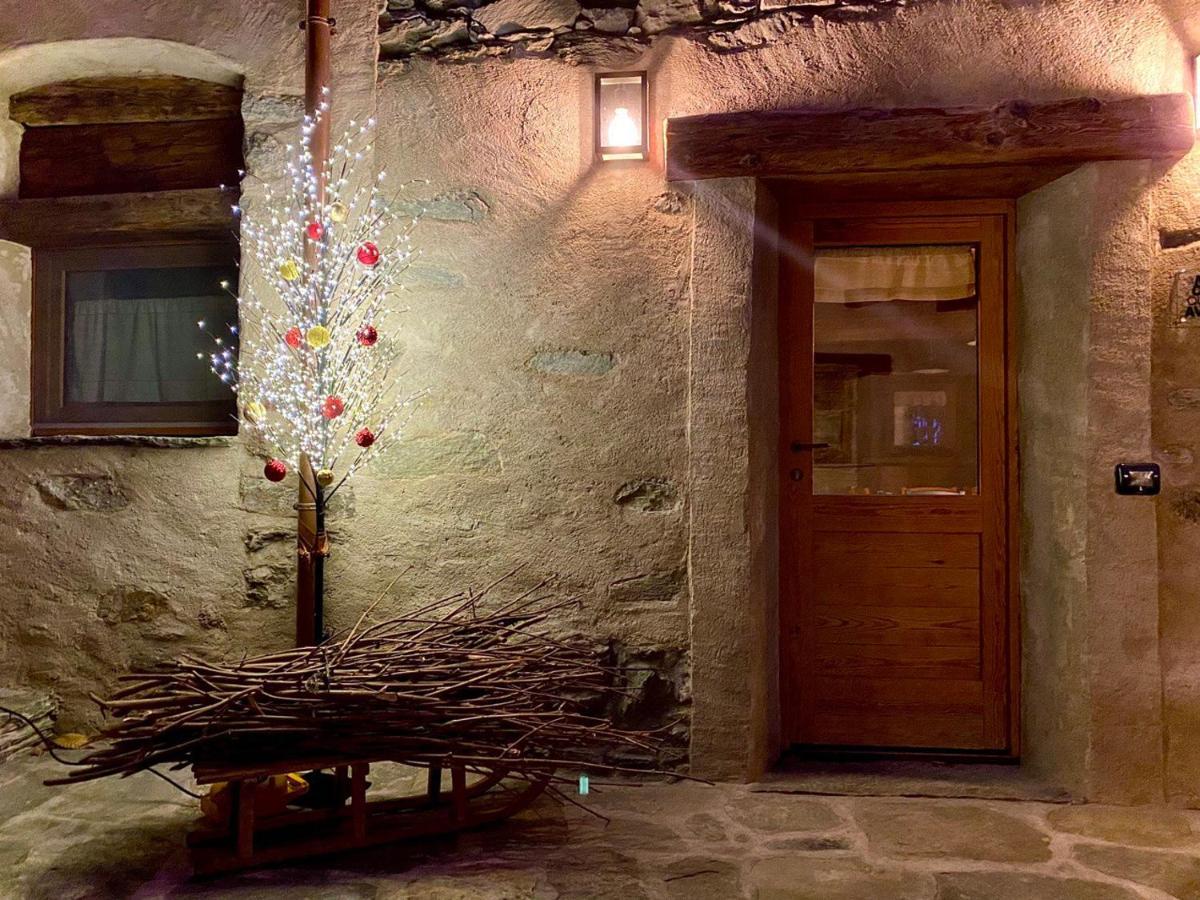 Chambres D'Hotes - Li Tzatagni Pontboset Esterno foto