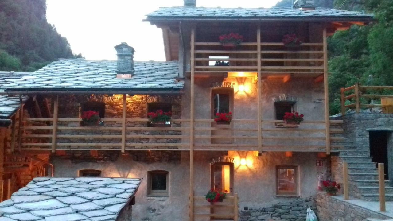 Chambres D'Hotes - Li Tzatagni Pontboset Esterno foto